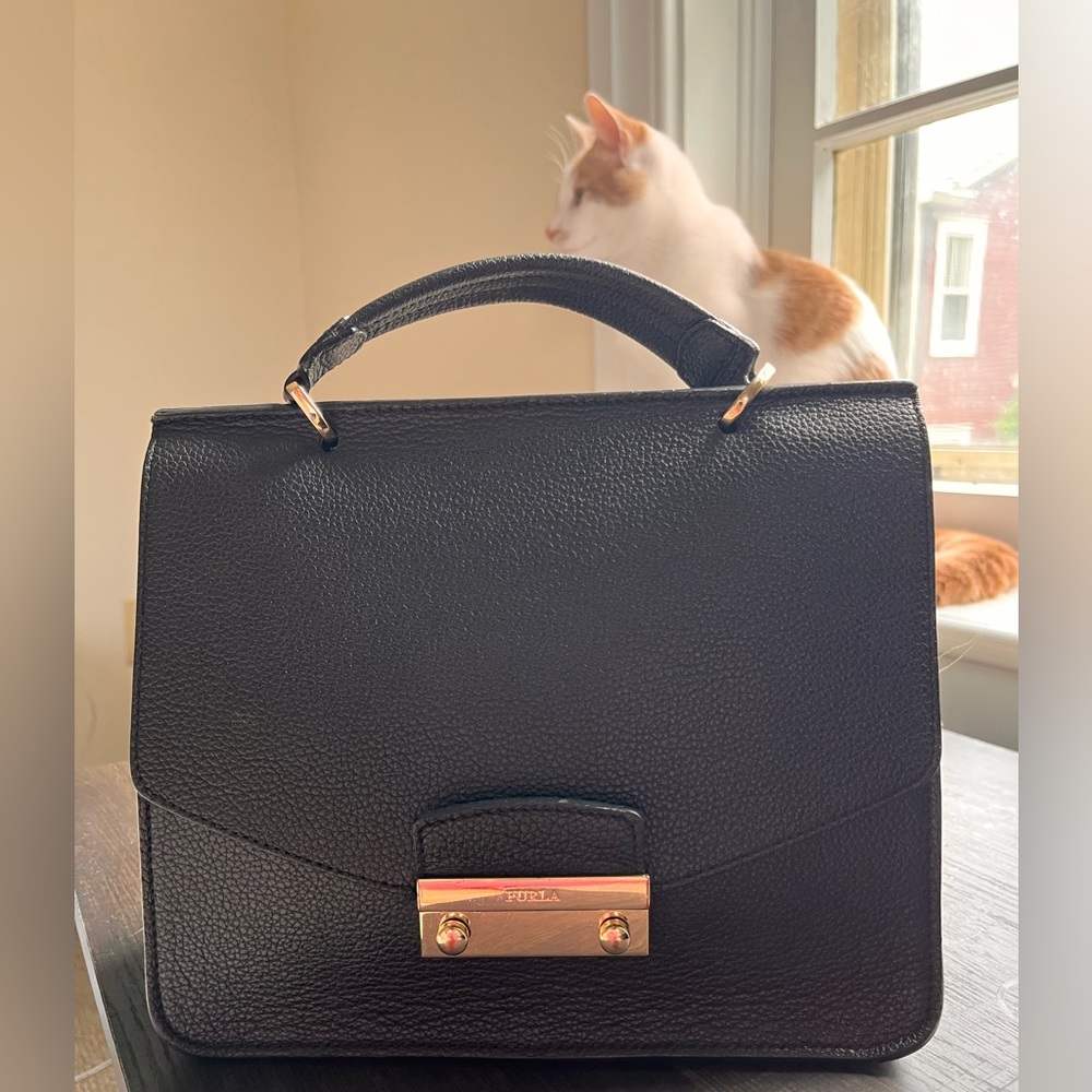 Pretty Furla Julia Top Handle Leather Handbag